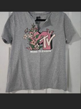 MTV Pink Logo Graphic Tee - Gray